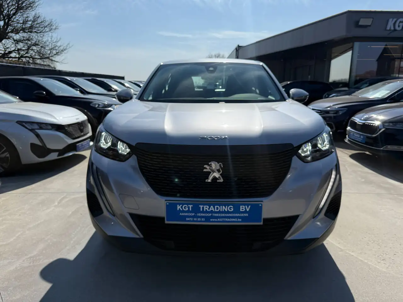 Peugeot 2008 1.2i 130PK AUTOMAAT FULL LED NAVIGATIE CARPLAY ALU, миниатюра 2