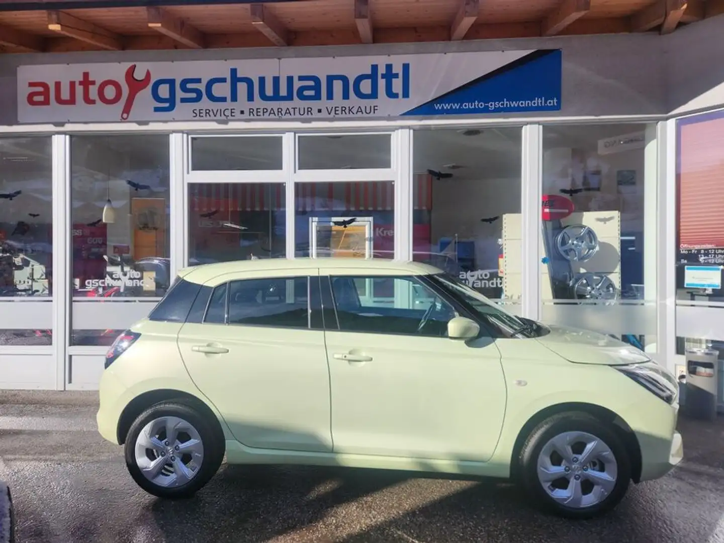 Suzuki Swift 1.2 Dualjet Hybrid Allgrip Shine Vert - 2