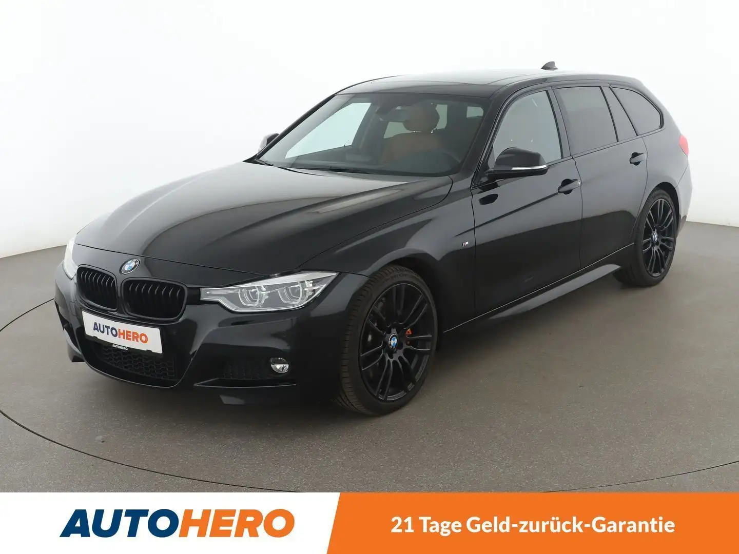 BMW 330 330i M Sport Aut. *NAVI*LED*TEMPO*PDC*SHZ* Schwarz - 1