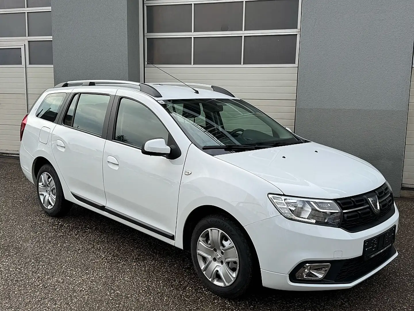 Dacia Logan MCV Supreme dCi 95 S&S Weiß - 1