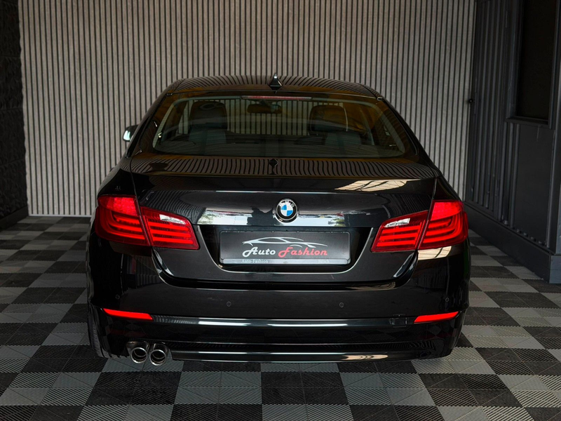 BMW 523 i Automatik Limousine Nur 70000KM — photo 8