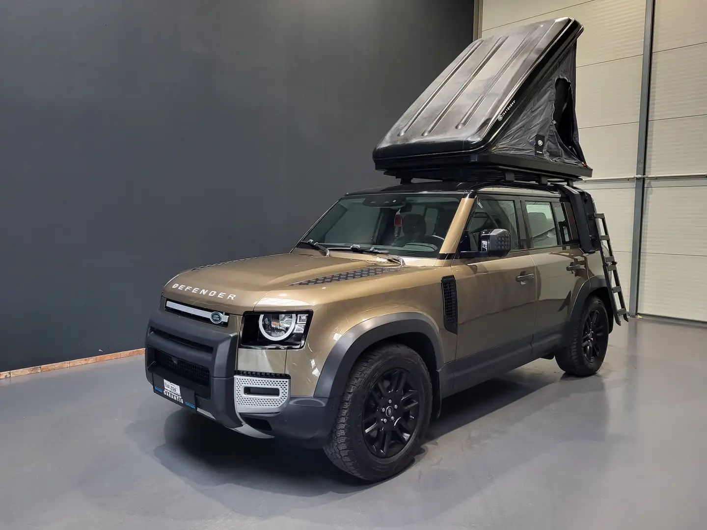 Land Rover Defender D240 110 First Edition *TOP Ausstattung* Bronze - 2