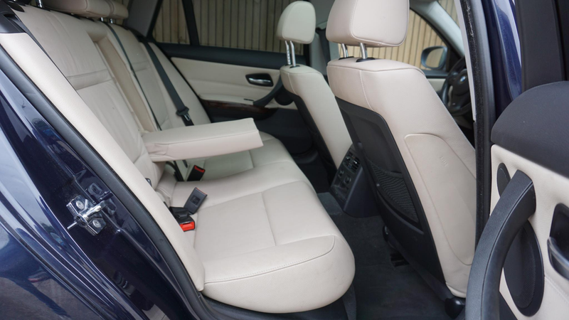 BMW 330 3-serie Touring Xdrive 272pk Clima Pano Leder Elek — photo 25