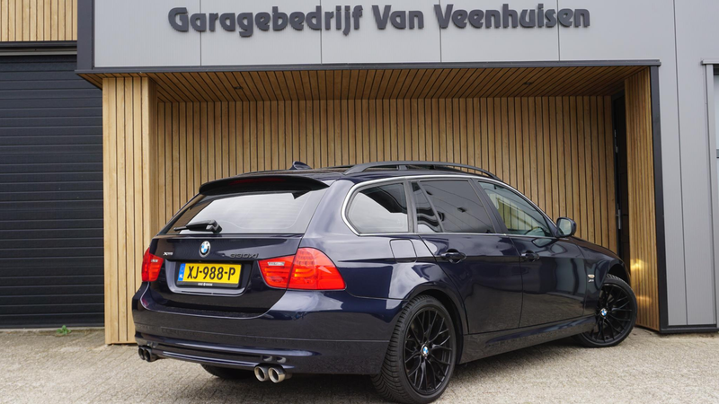 BMW 330 3-serie Touring Xdrive 272pk Clima Pano Leder Elek — photo 6
