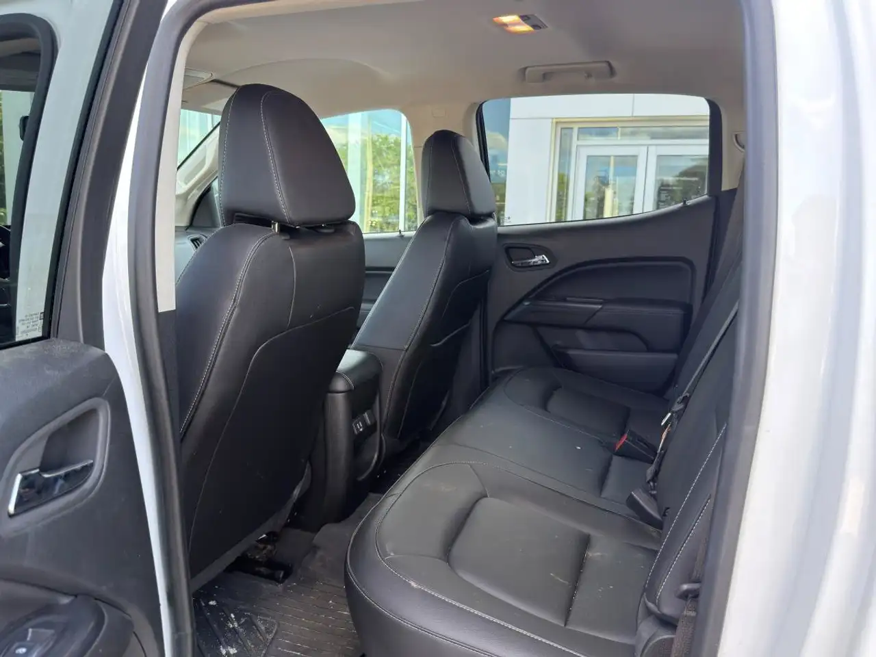 GMC Canyon photo GMC Canyon