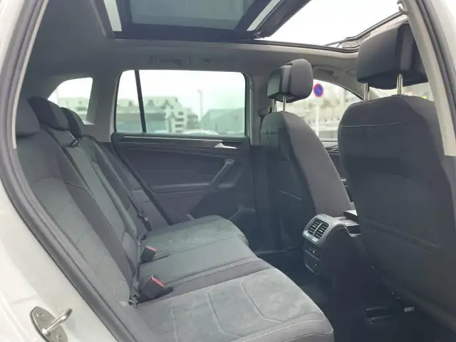 Volkswagen Tiguan view 5