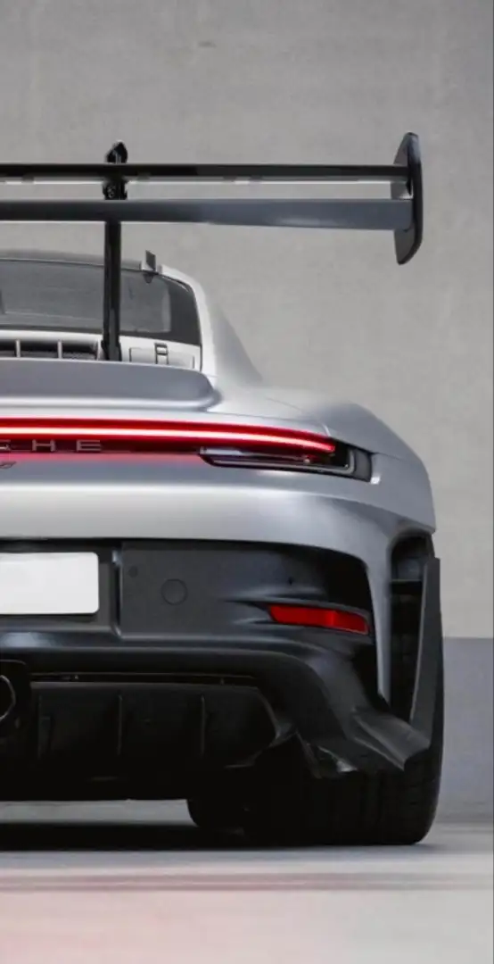 Porsche 992 GT3 RS Plateado - 2