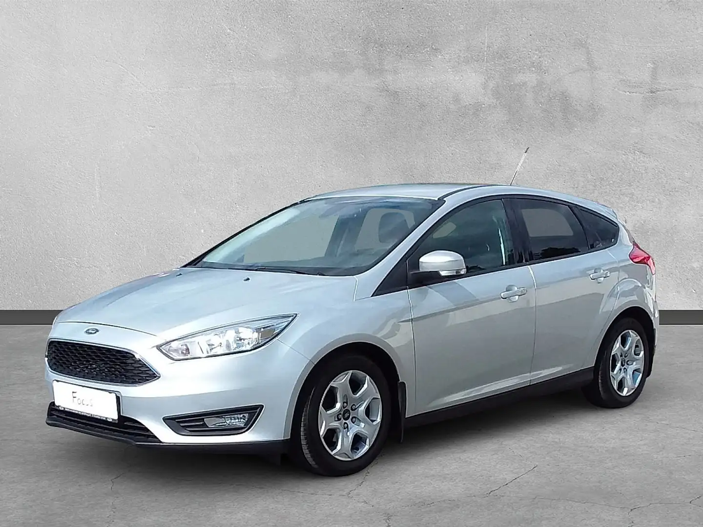 Ford Focus 1,0 EcoBoost Trend Silber - 1