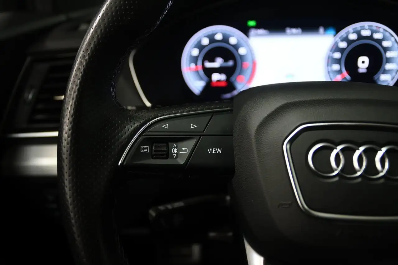 Audi Q5 снимка Audi Q5