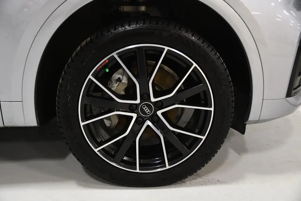 Audi Q5 снимка Audi Q5