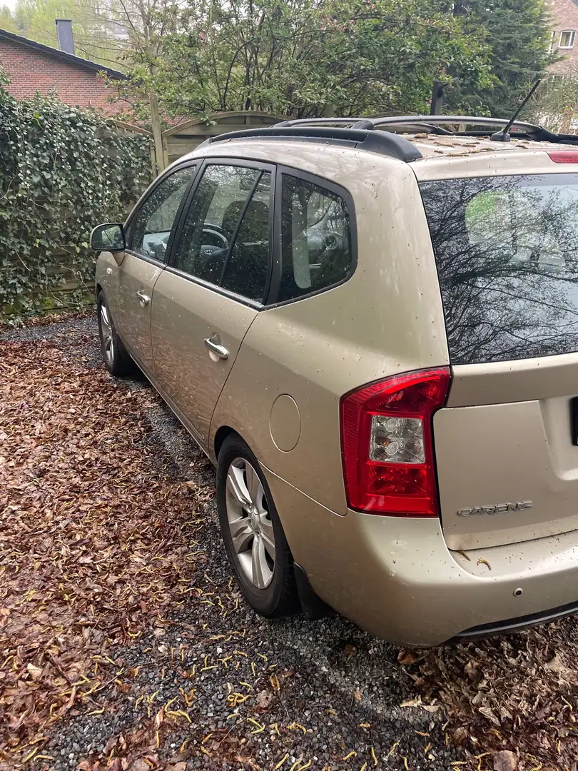 Kia Carens 2.0 CRDi Executive - 2
