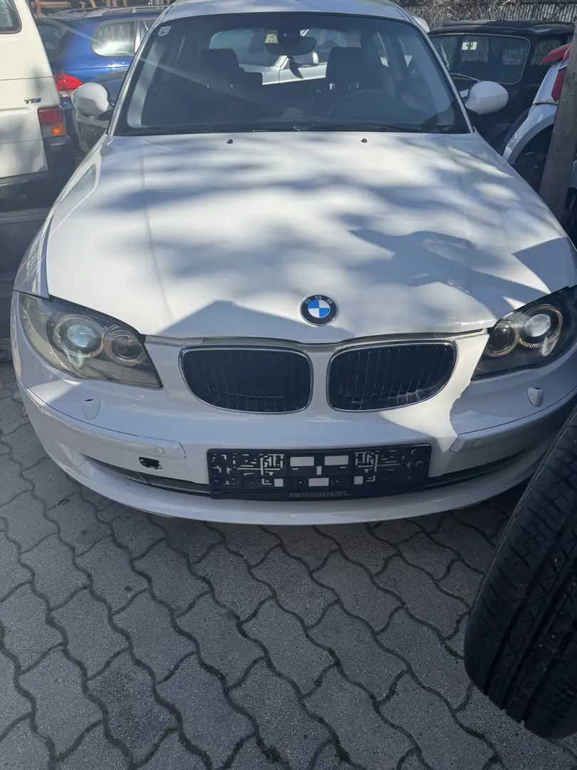 BMW 118 118i Weiß - 2