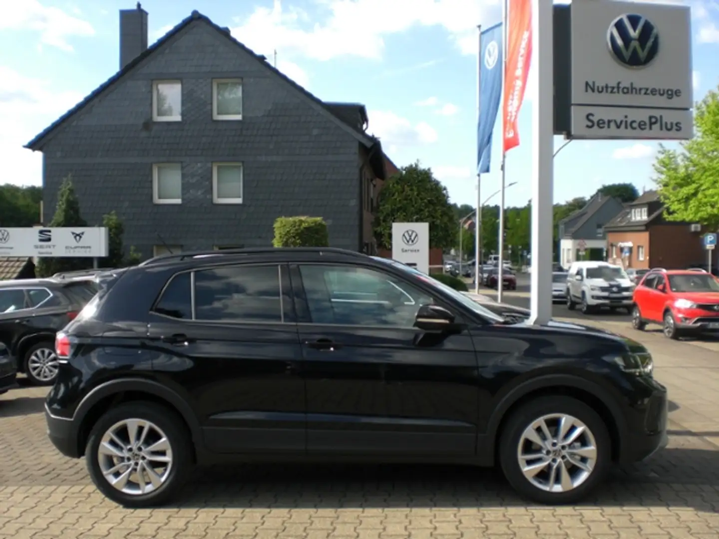 Volkswagen T-Cross Life 1.0 TSI DSG LED R2D ACC RFK App-Connect Noir - 2