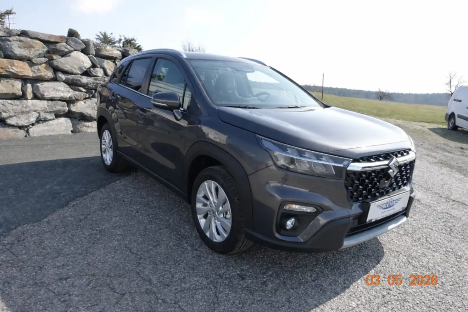 Suzuki Across S-CROSS GL+Shine ALLRAD Automatik Grau - 2