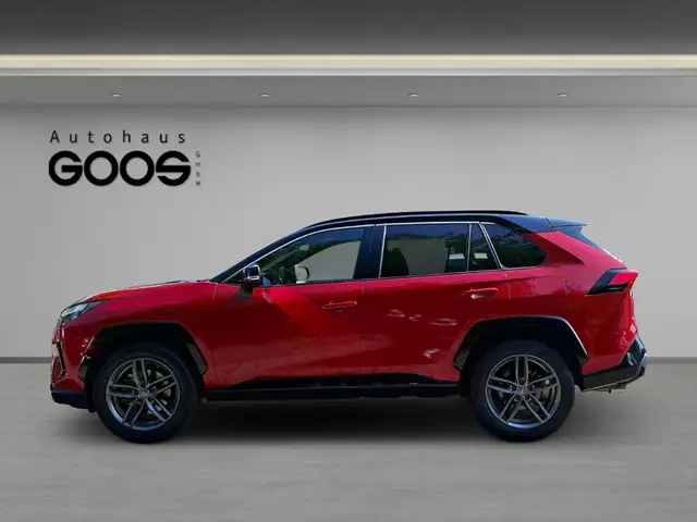 Toyota Rav4 view 2