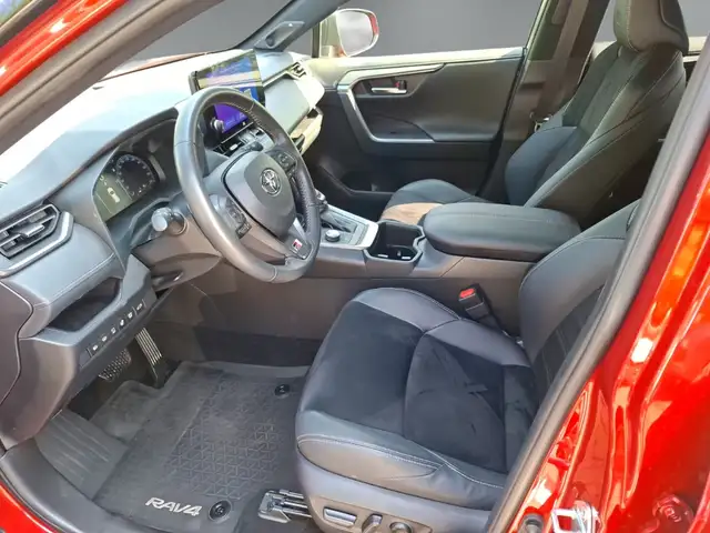 Toyota Rav4 view 10