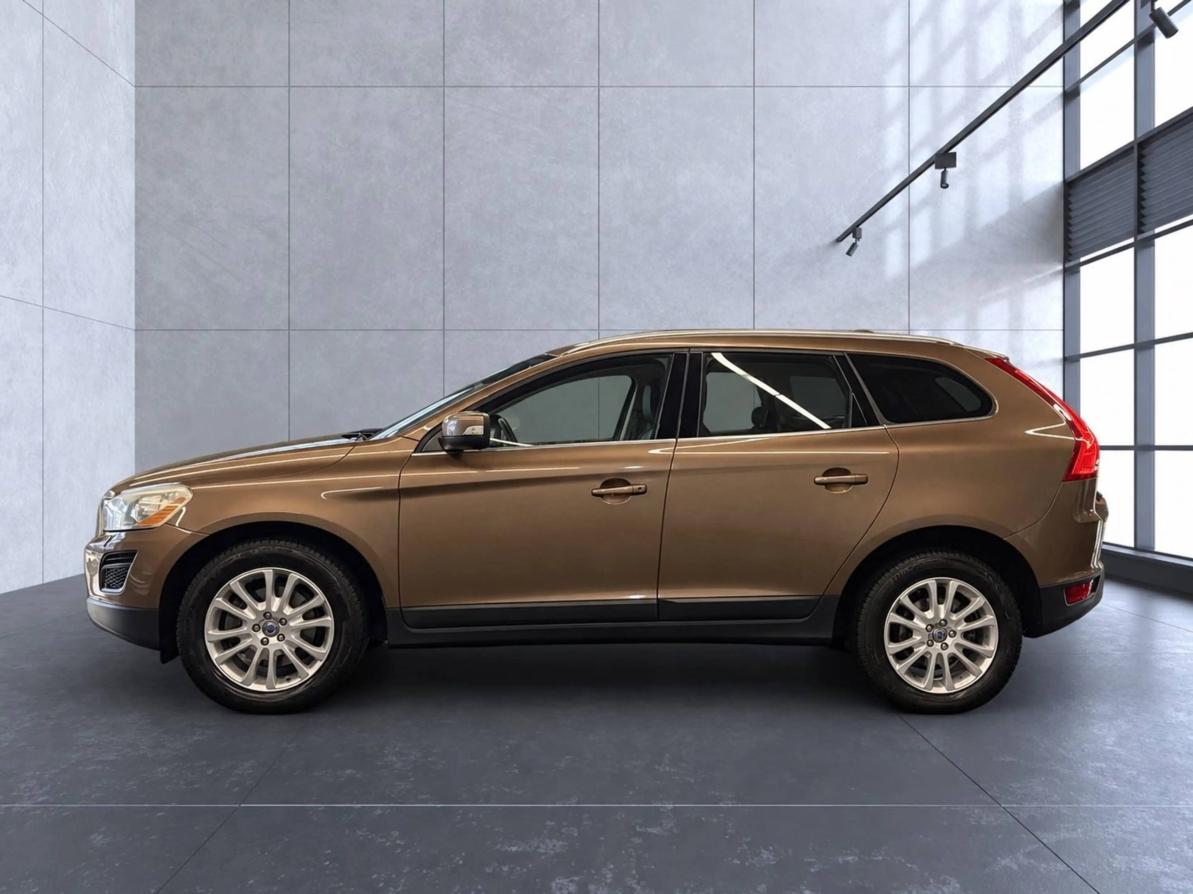 Volvo XC60 D3 Summum 2WD, 1. Hand, Pano, Navi, AHK — photo 5