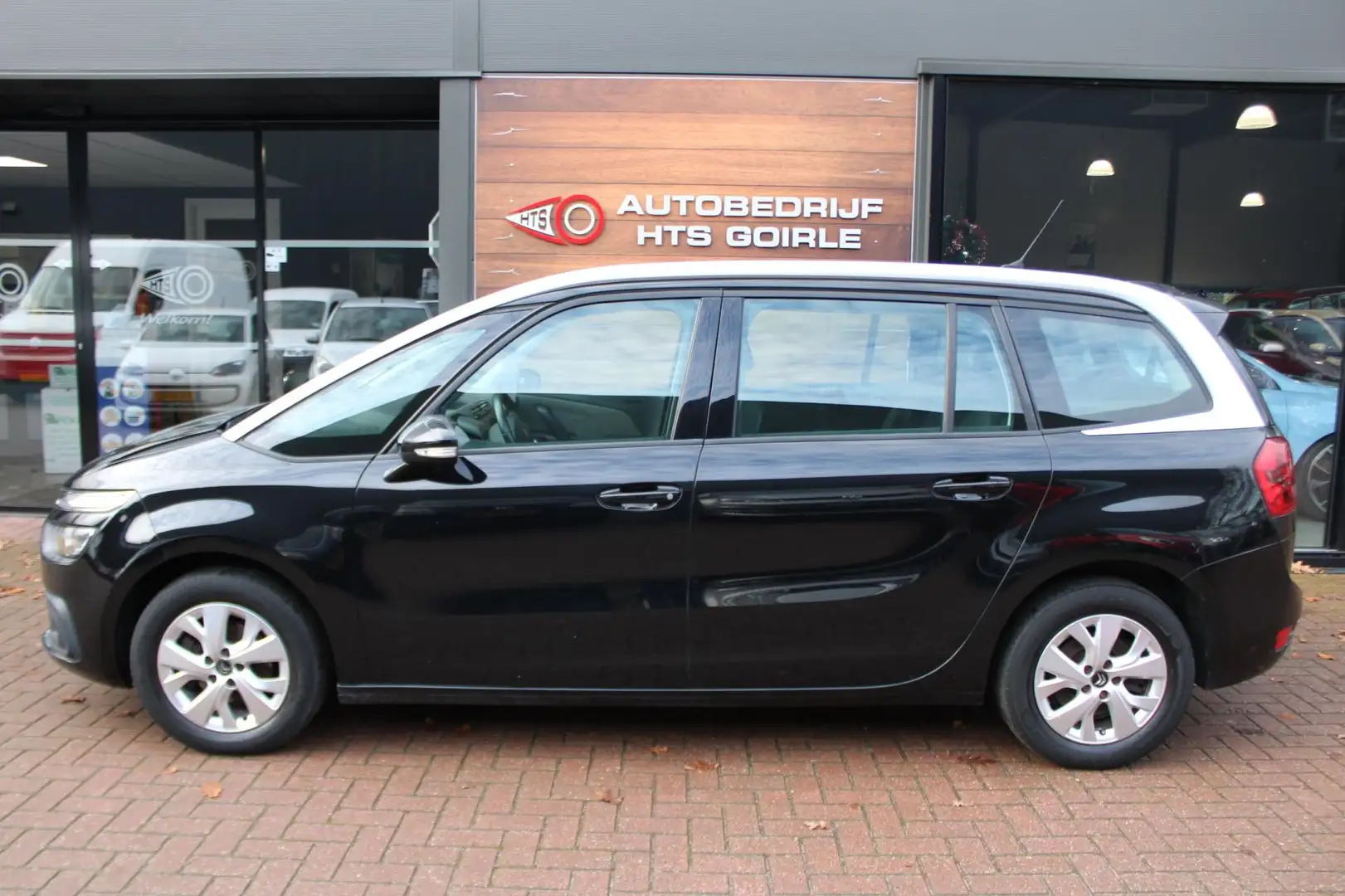 Citroen Grand C4 Picasso 1.2 PureTech Start Zwart - 2