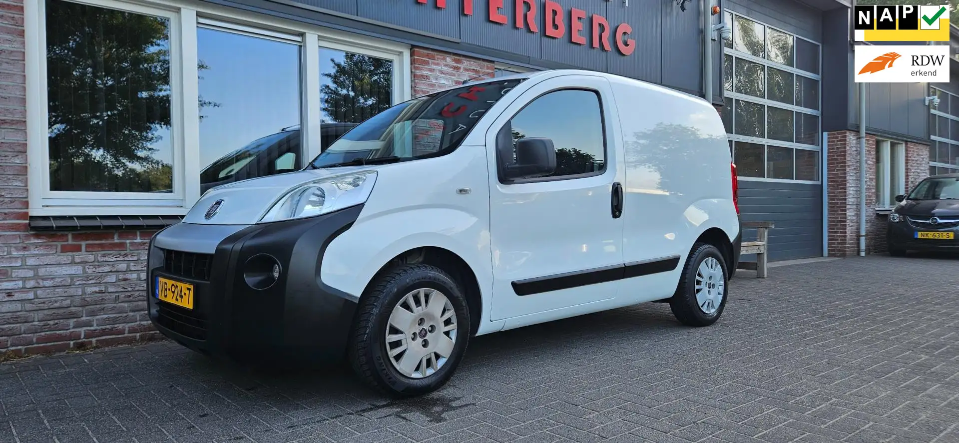 Fiat Fiorino 1.3 MJ Adventure Airco! Marge! Schuifdeur! NAP! Ne - 1