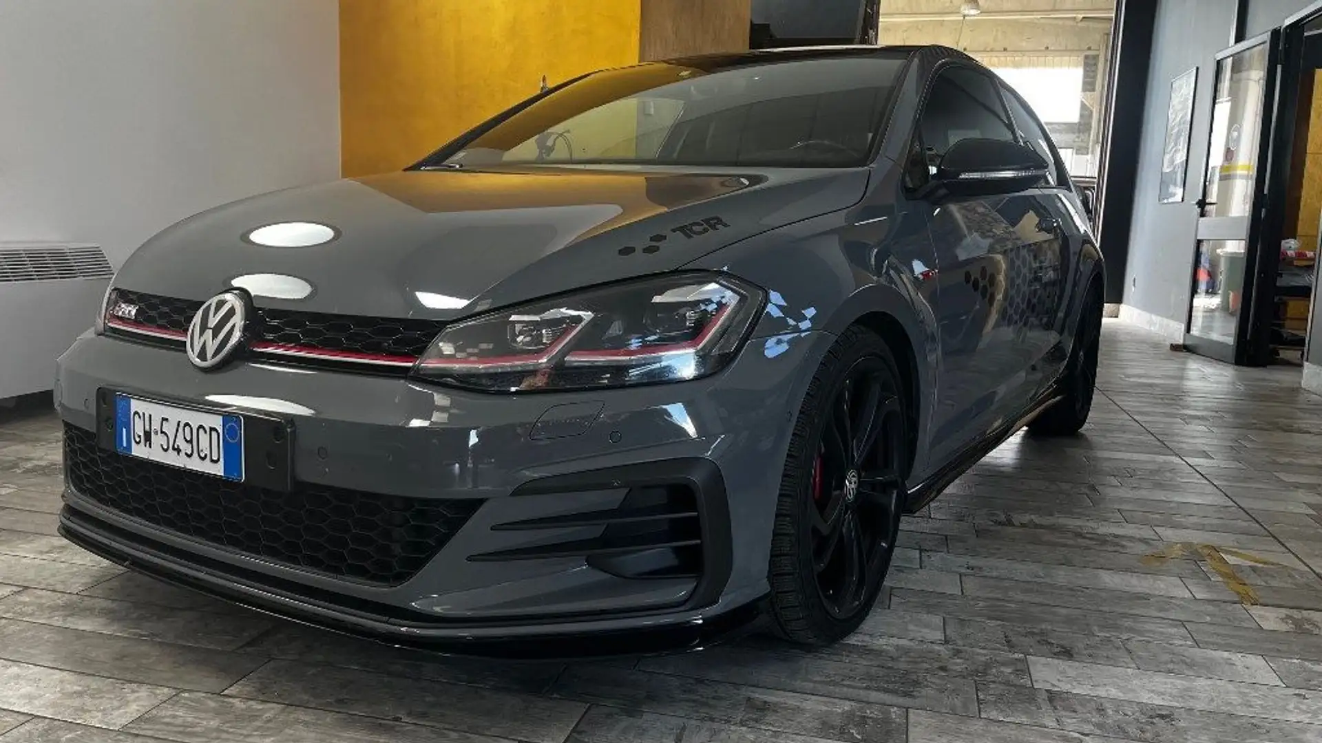 Volkswagen Golf GTI 2.0 TSI TCR DSG 3p. -TETTO- PELLE- FULL Grigio - 1