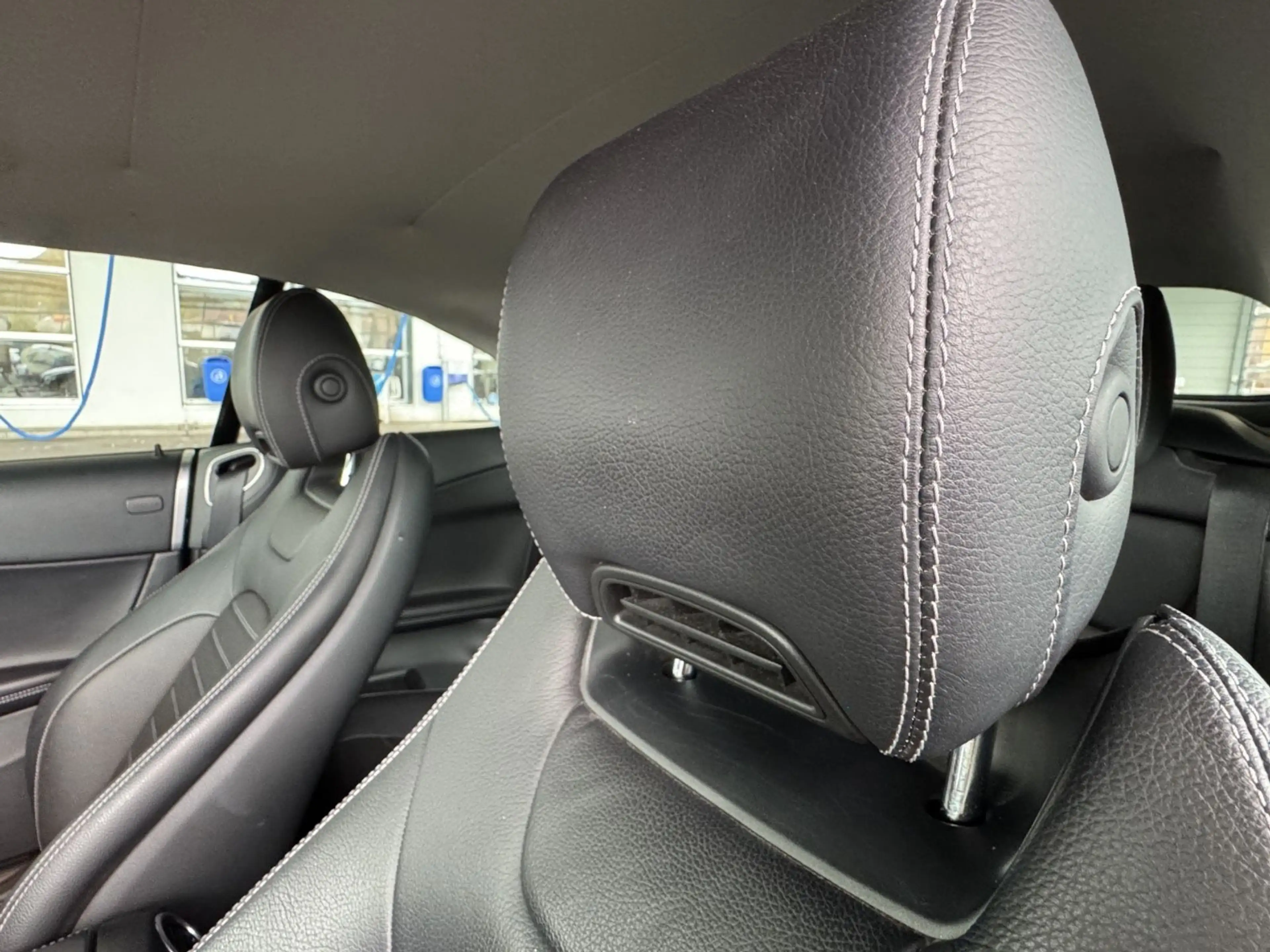 Mercedes-Benz C 200 Cabrio 9G /LEDER/LED/AIRSCARF/18-ALU/ — photo 13