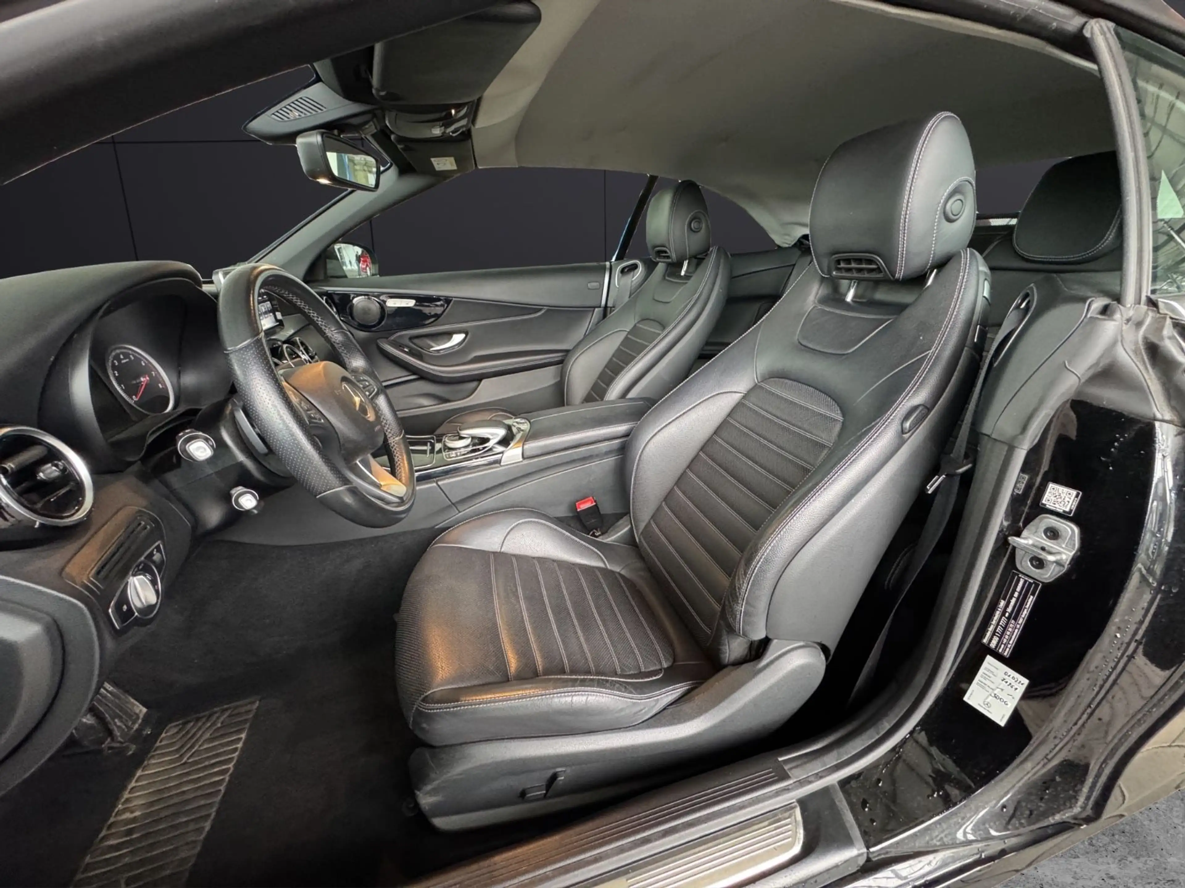Mercedes-Benz C 200 Cabrio 9G /LEDER/LED/AIRSCARF/18-ALU/ — photo 12