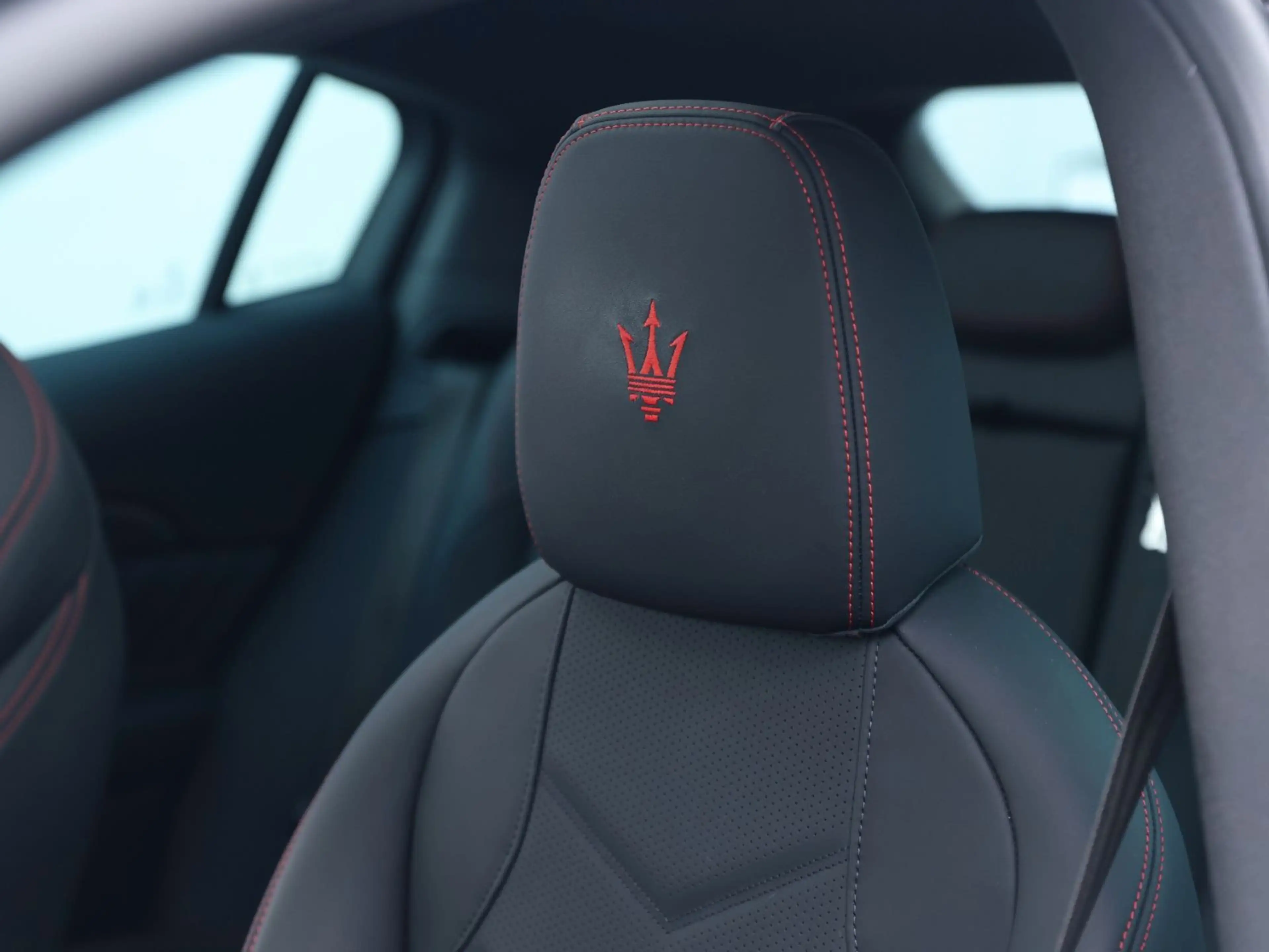Maserati Grecale Trofeo 21" Carbon 360 Kamera — photo 13