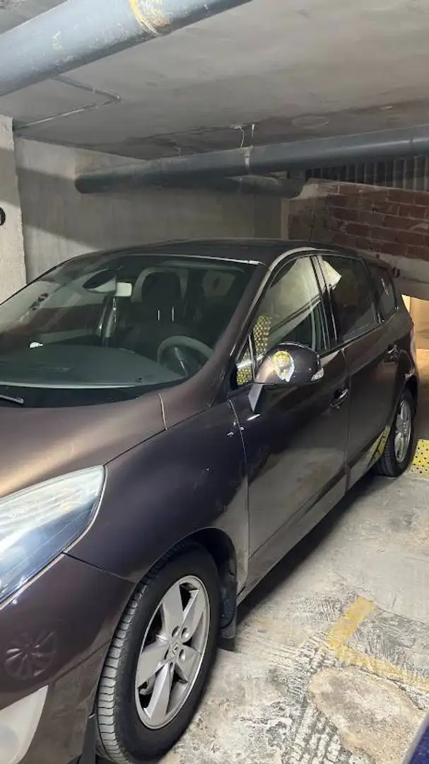 Renault Grand Scenic Grand Scénic 1.6dCi Dynamique En. 7pl. 130S Marrón - 1
