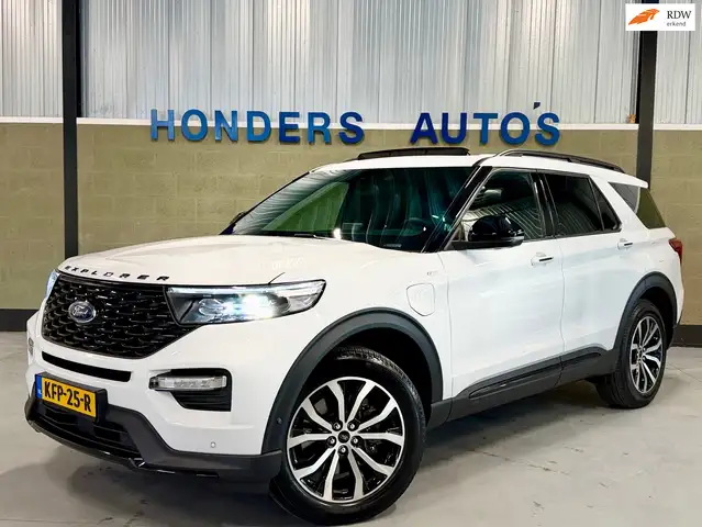 Ford Explorer 3.0 V6 ECOBOOST PHEV ST-Line TREKHAAK I PANO I 360
