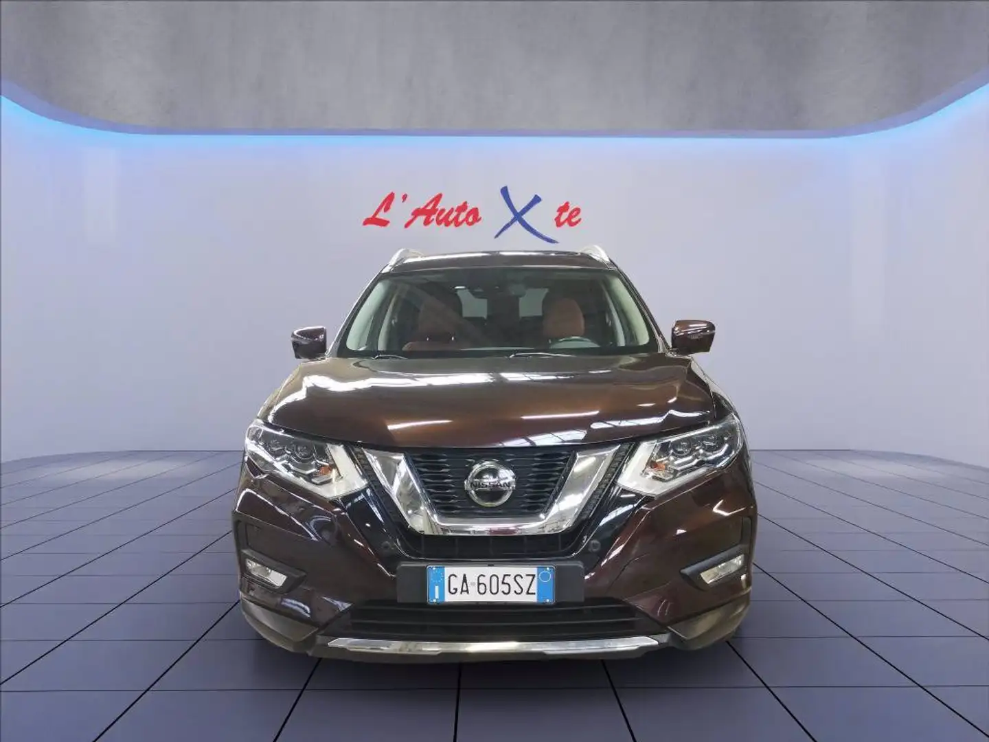 Nissan X-Trail 1.7 dci Tekna 2wd Marrone - 2