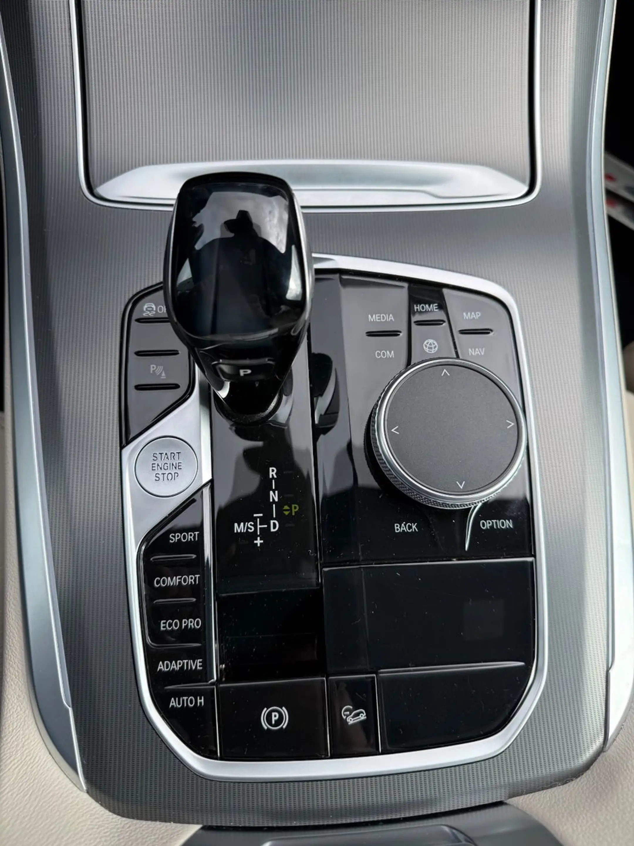 BMW X5 xDrive 40 d M Sport(Pano-Dach/sch.AHK/Head-up — photo 8