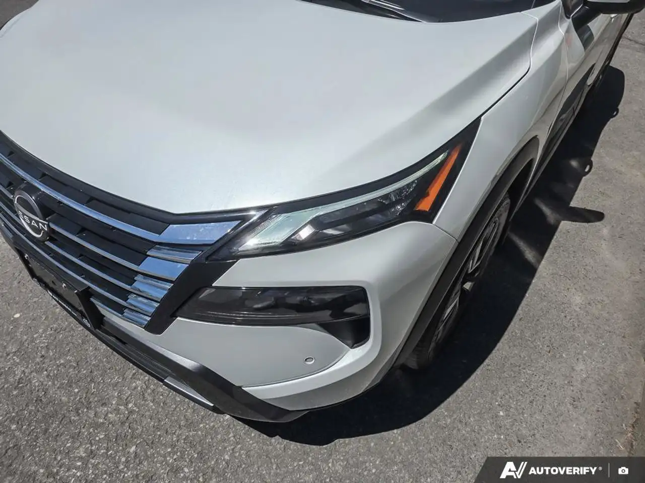 Nissan Rogue снимка Nissan Rogue