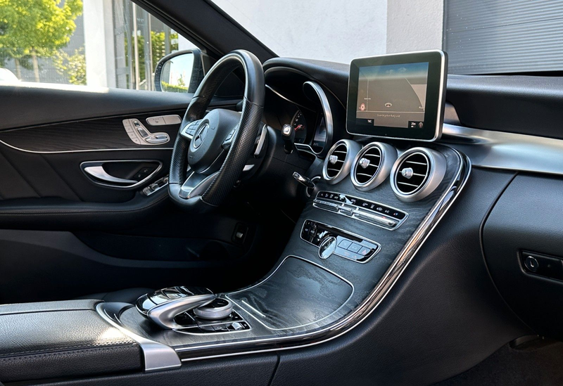 Mercedes-Benz C 400 4M*AMG*MEMORY*COMAND*PANO*SPUR*ACC+*360° — photo 13