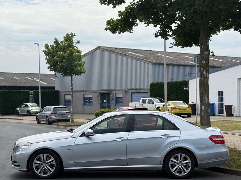 Mercedes-Benz E 350 E Limousine CDI BlueEfficiency 4Matic — photo 2