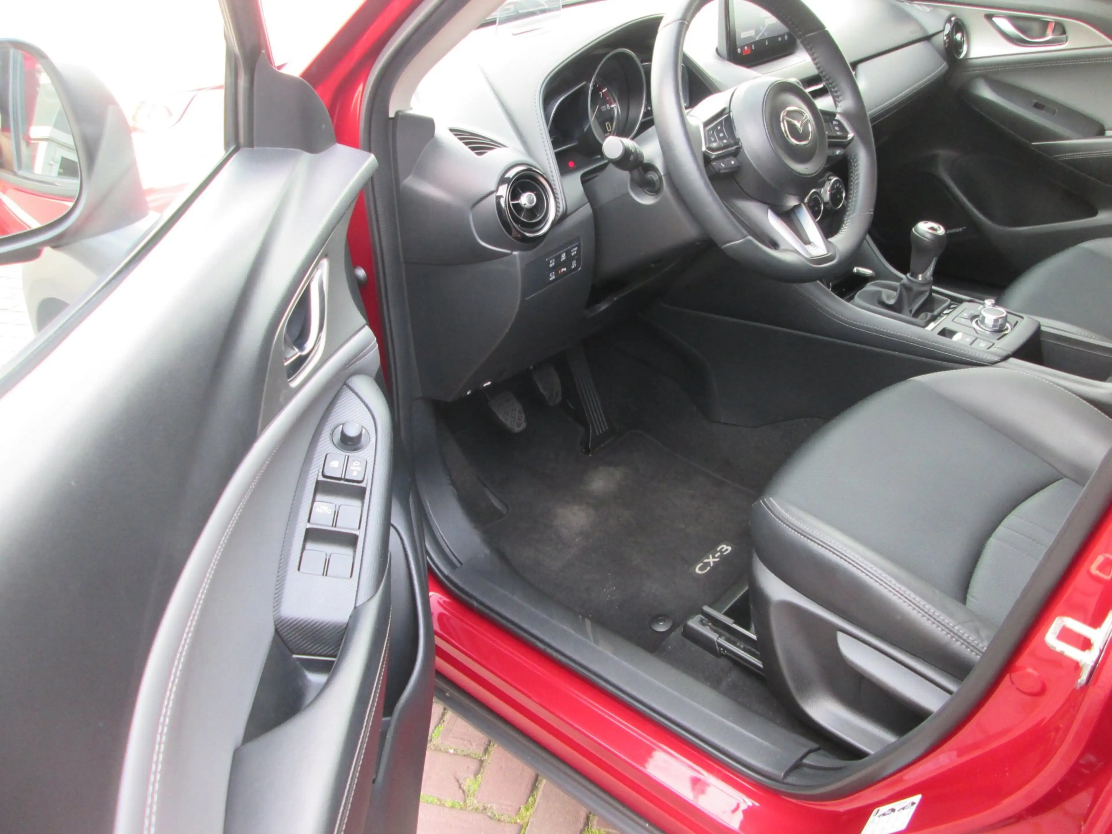 Mazda CX-3 2.0 SkyActiv-G 121 Luxury/ trekhaak / carplay — photo 6