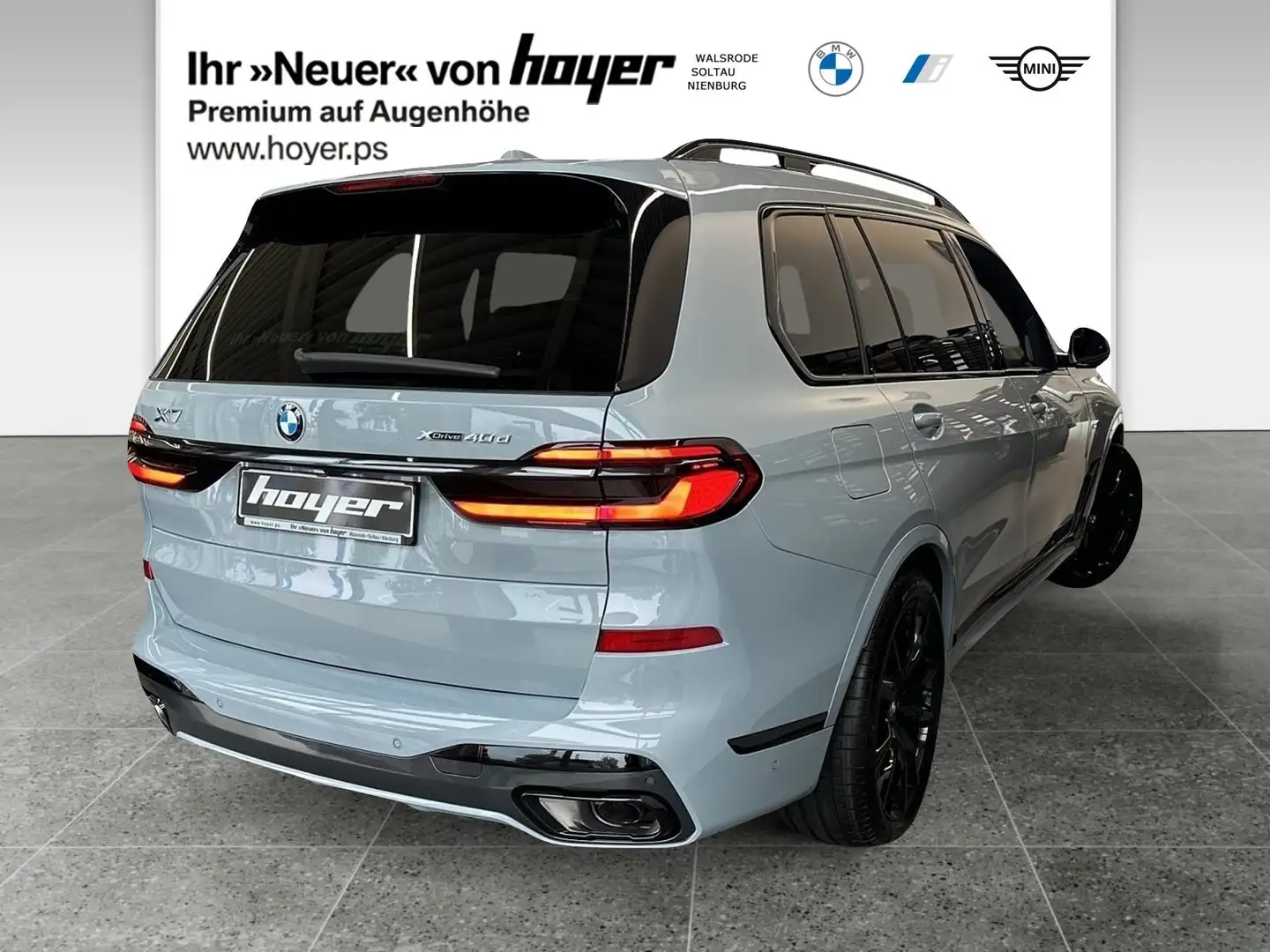 BMW X7 xDrive40d M Sportpaket Pro AHK Pano STHZ DAB Szary - 2