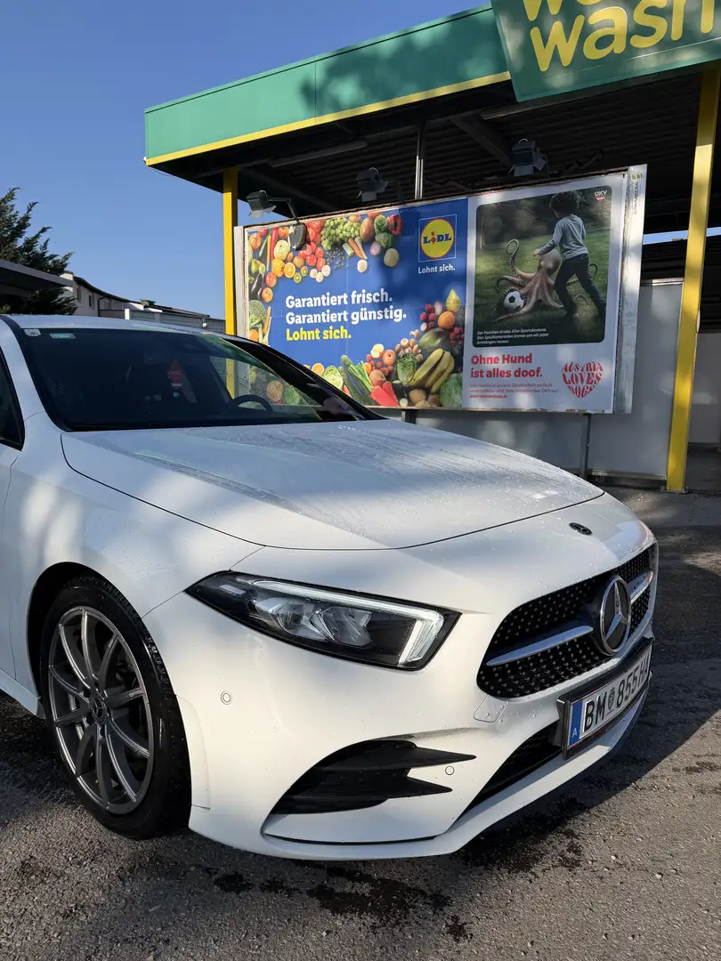Mercedes-Benz A 180 d 7G-DCT AMG Line - 2