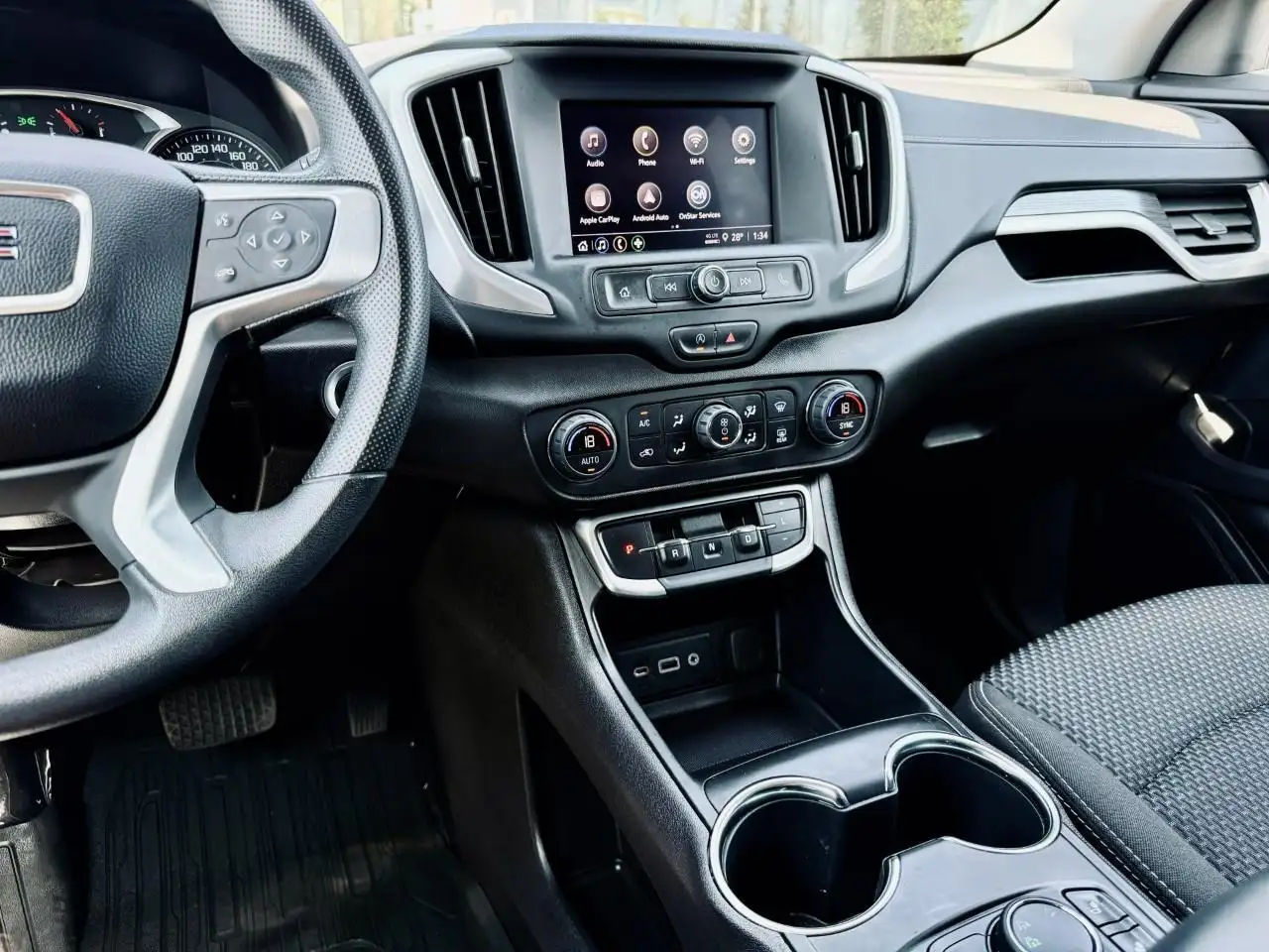 GMC Terrain снимка GMC Terrain
