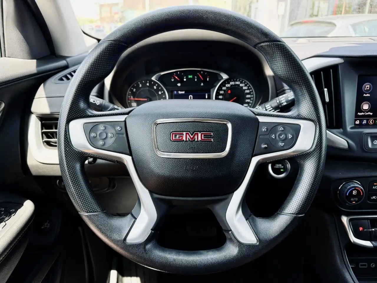 GMC Terrain снимка GMC Terrain