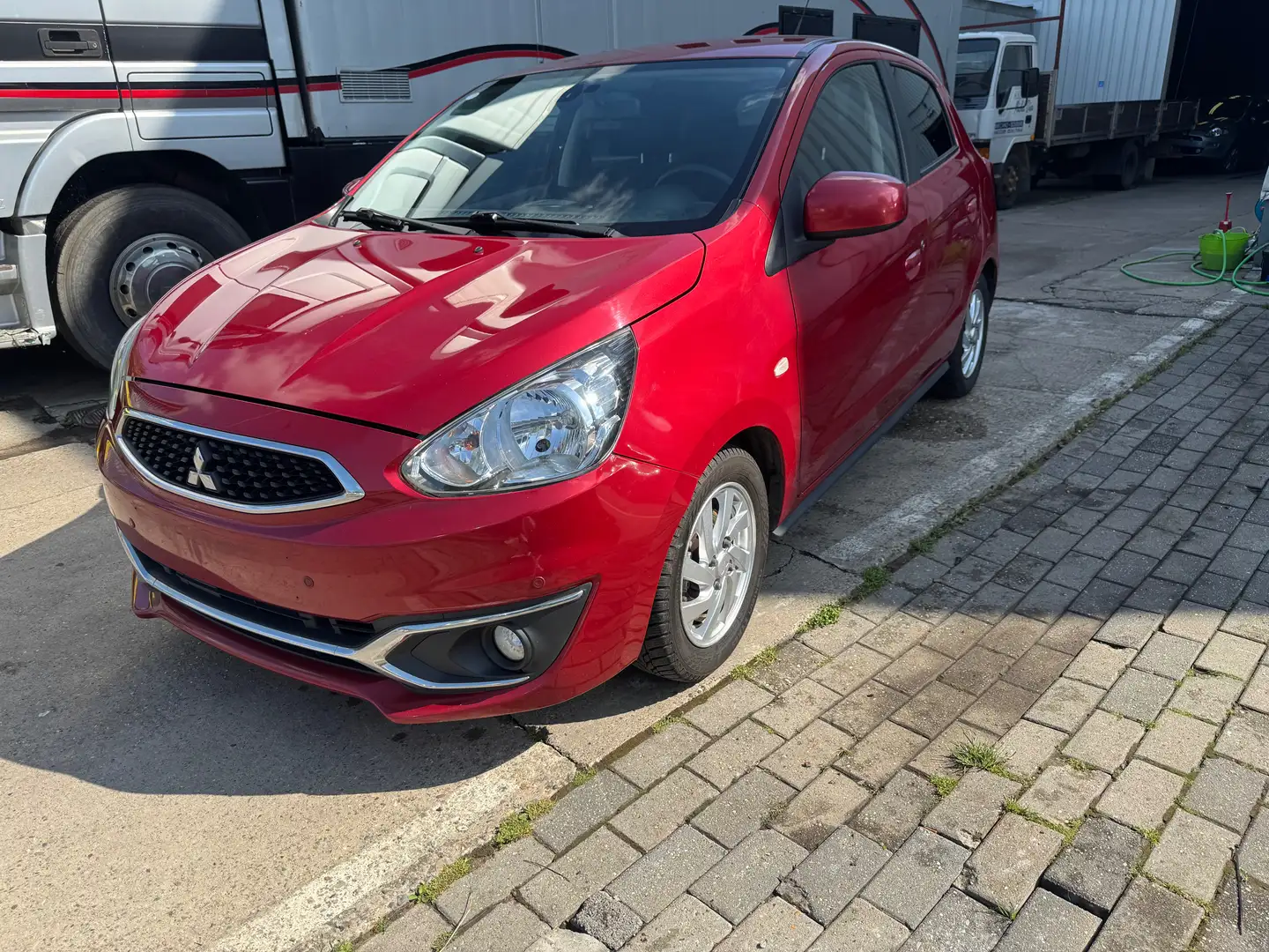 Mitsubishi Space Star 1.2i ClearTec Intense (EURO6) Rouge - 1