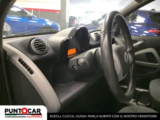 Smart Fortwo view 15