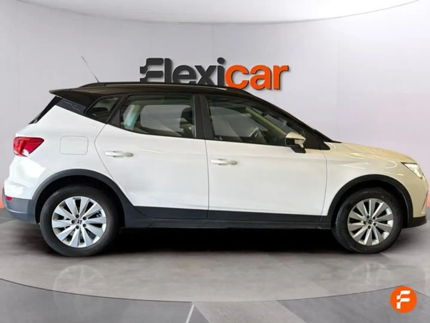 SEAT Arona 1.0 TSI 81kW (110CV) Style XL Blanco - 2
