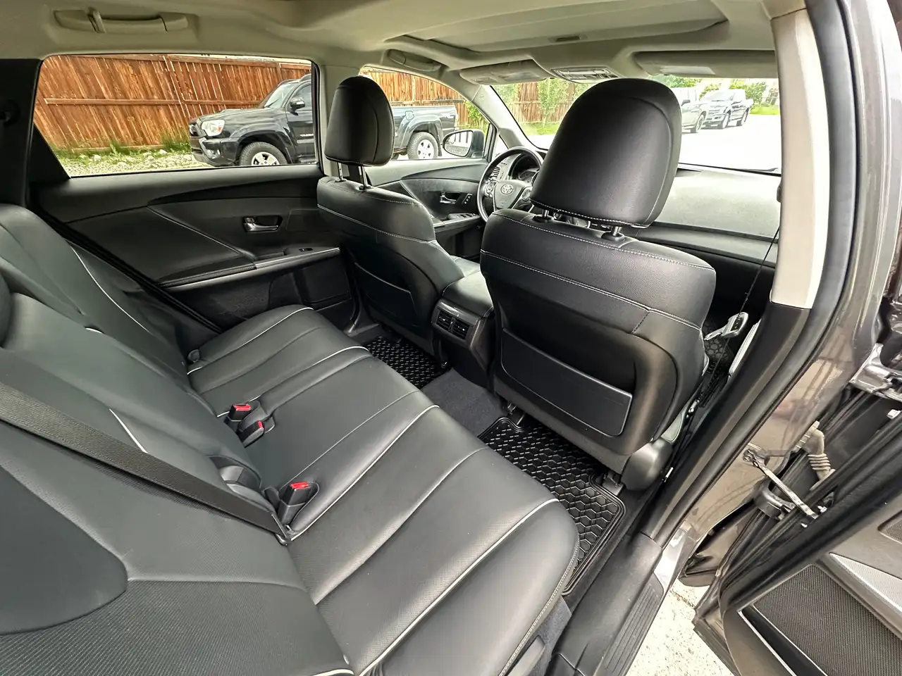 Toyota Venza fotografie Toyota Venza