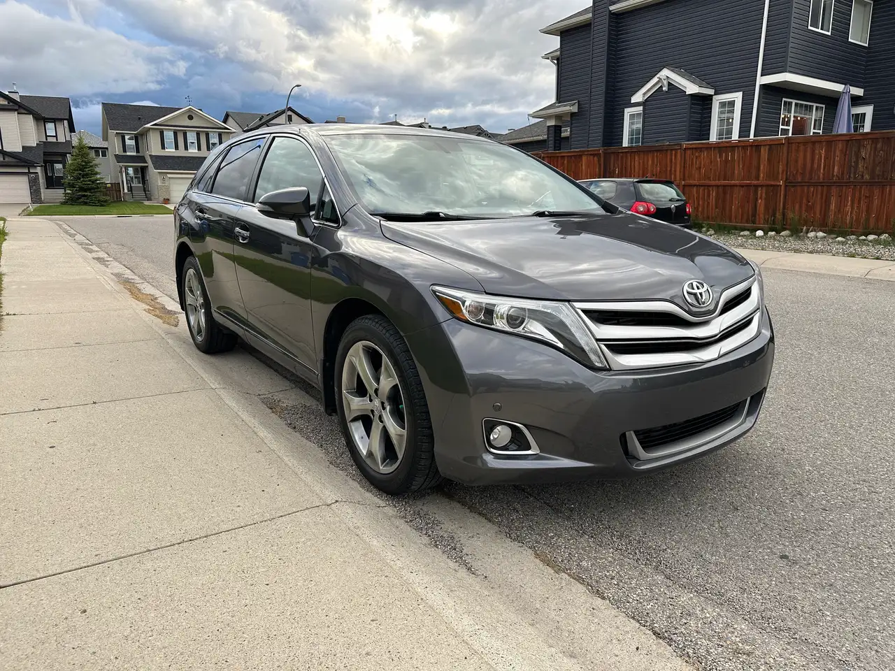 Toyota Venza fotografie Toyota Venza