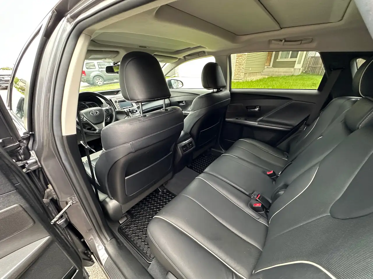 Toyota Venza fotografie Toyota Venza