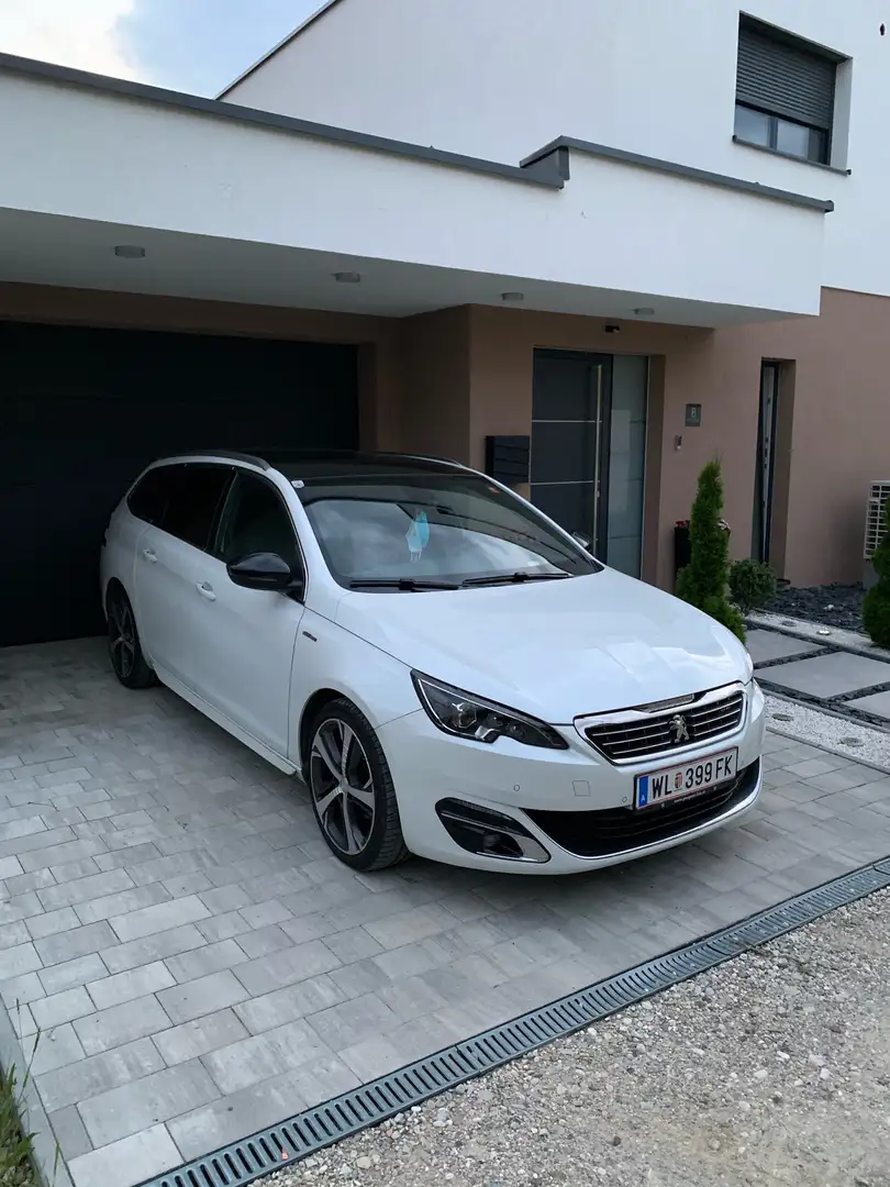 Peugeot 308 GT Line - 1