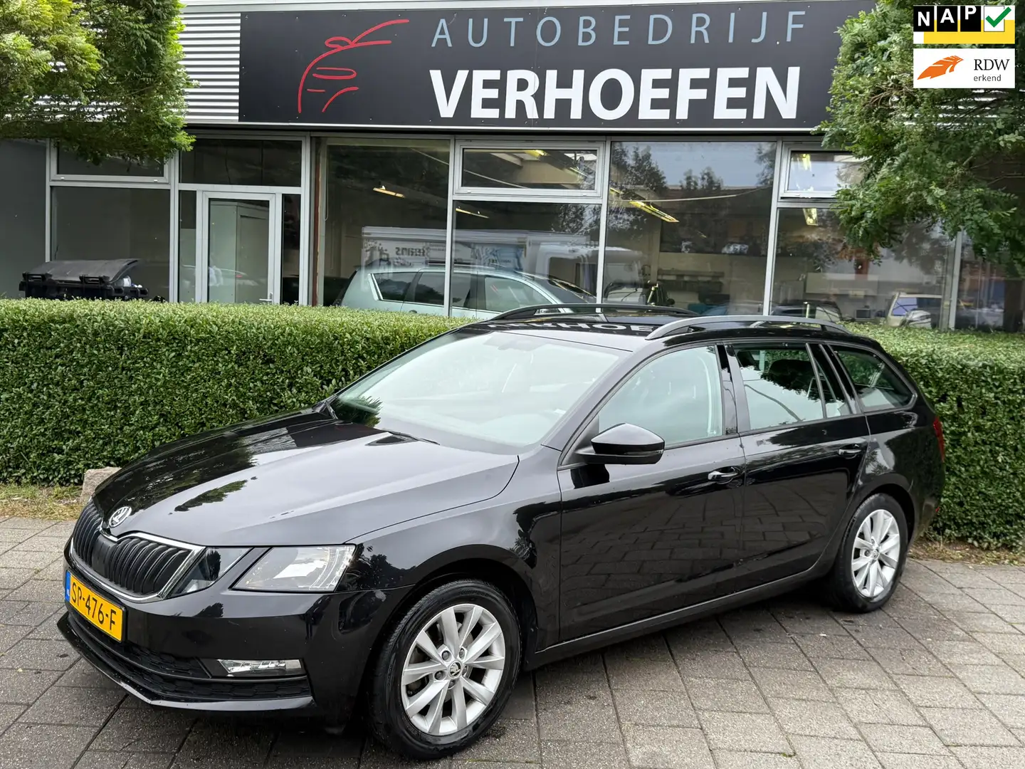 Skoda Octavia Combi 1.0 TSI Greentech Ambition Business - CLIMAT Schwarz - 1