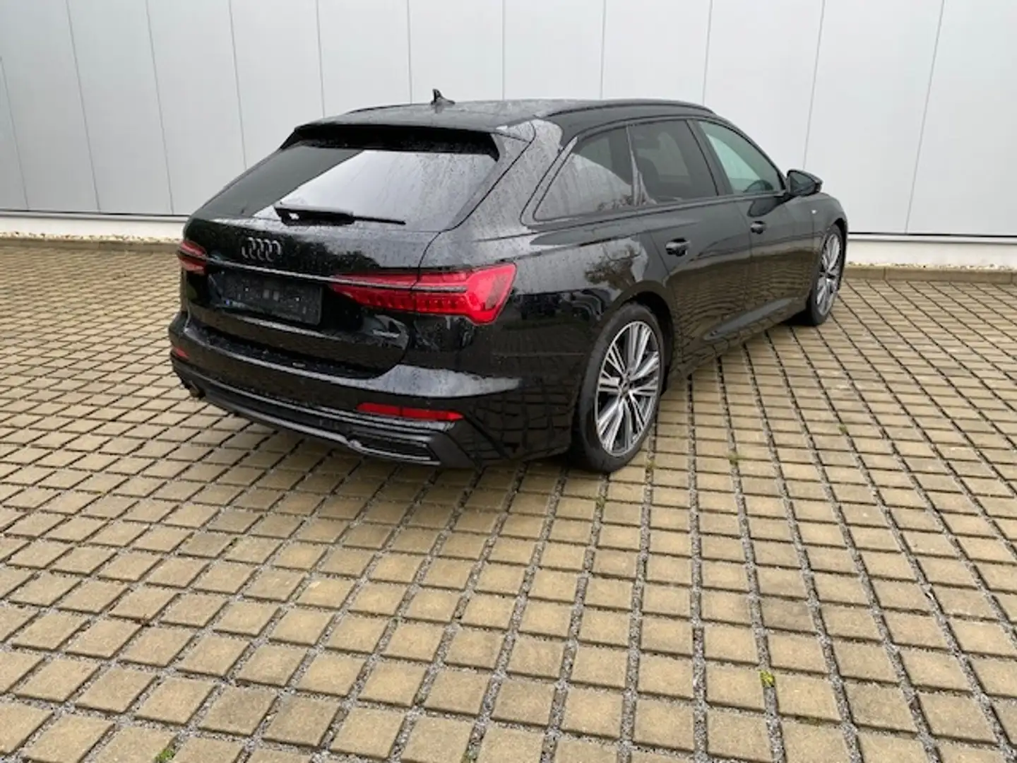 Audi A6 Avant Sport 55 TFSI quattro S-tronic S-line EXTER Schwarz - 2