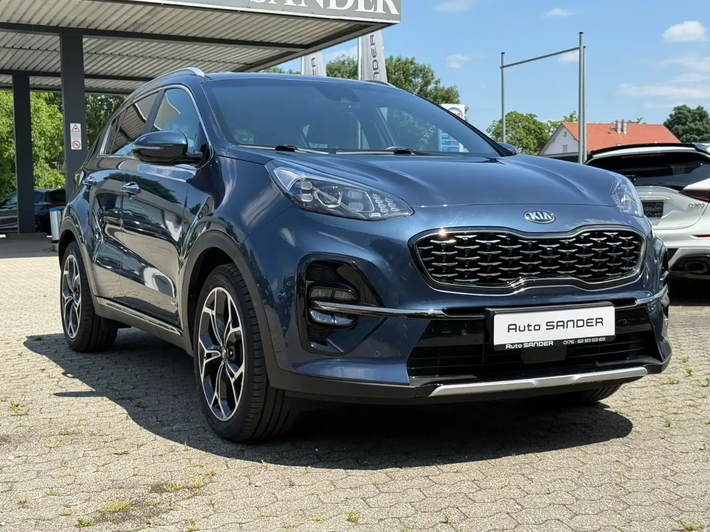 Kia Sportage GT-Line 4WD AHK LEDER KAMERA360 ACC Blau - 2