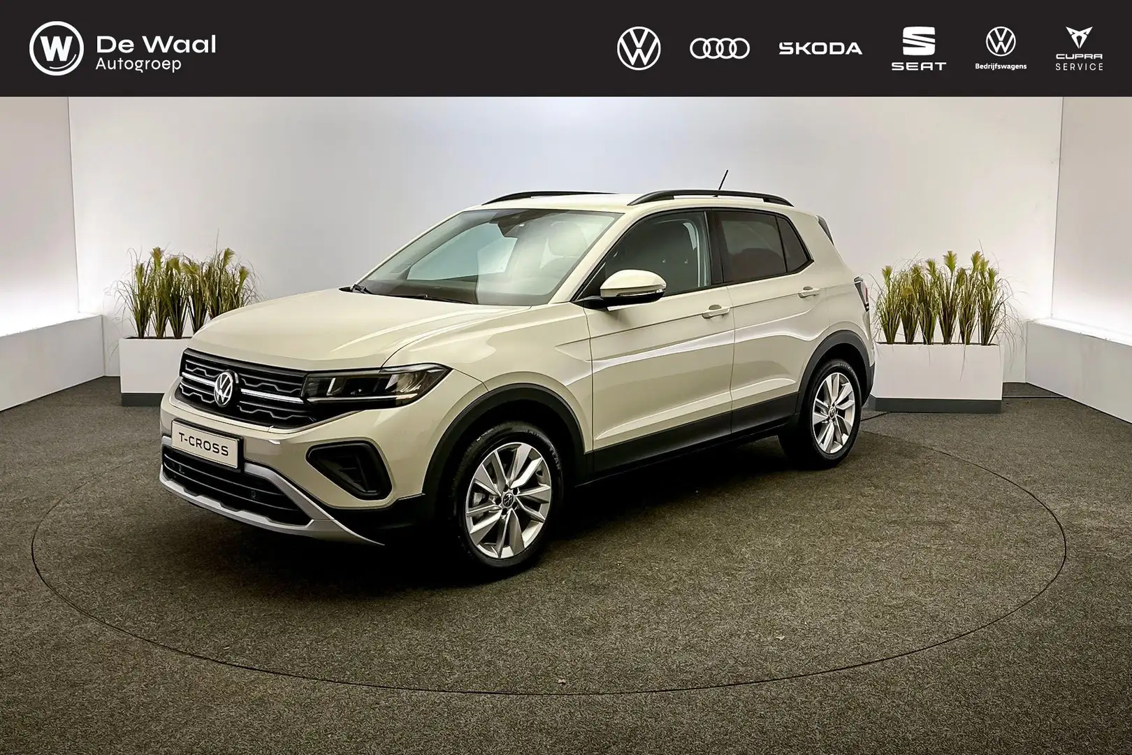 Volkswagen T-Cross 1.0 TSI Life Edition Grijs - 1